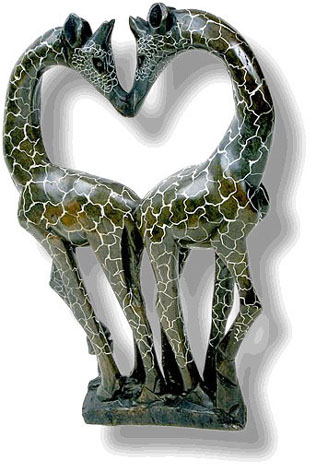 giraffes in love figurine